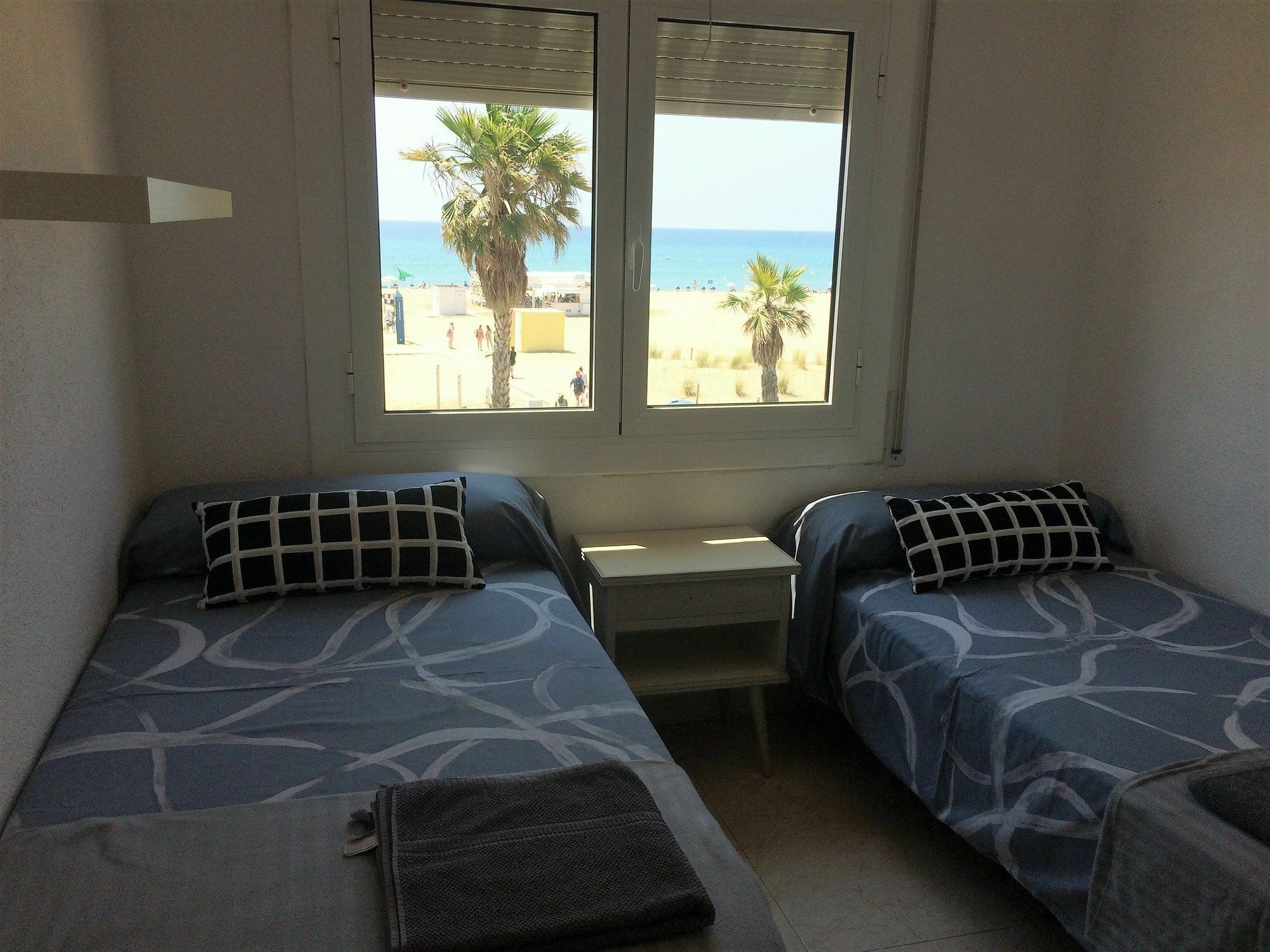 Calaluz Be My Guest Castelldefels Daire Dış mekan fotoğraf